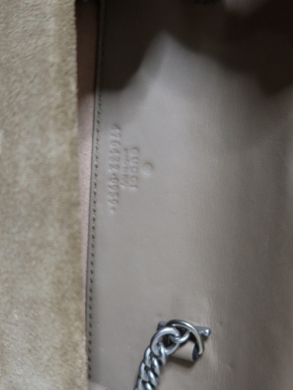Gucci | Mini GG Supreme Dionysus crossbody bag - Picture 12 of 16